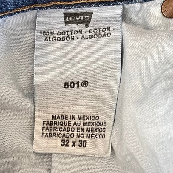 Levis Jean Shorts 30 High Rise Button Fly Raw Hem Cut Off Rigid Denim Casual - Picture 8 of 8